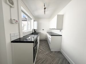 Photo 5- click for photo gallery